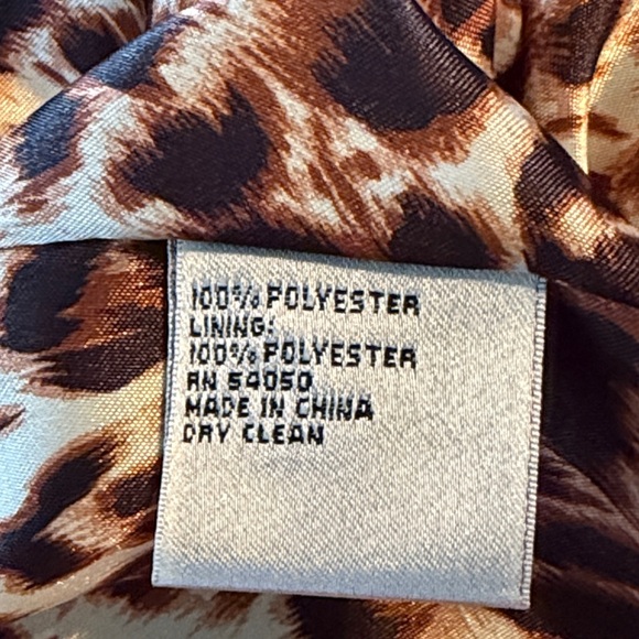 Kasper 2 Piece Classic Pant Suit - Picture 8 of 15